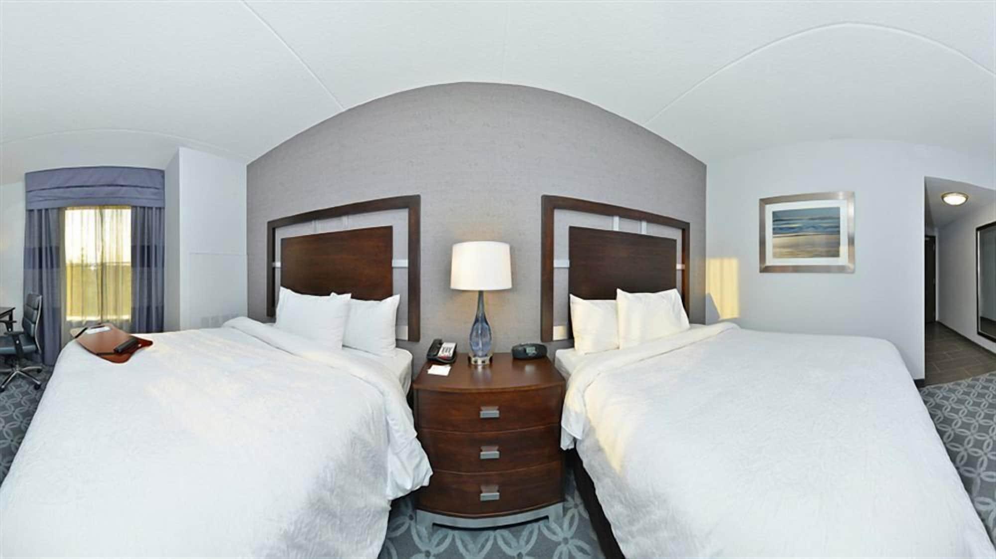 Hampton Inn & Suites Columbia/Southeast-Fort Jackson Екстериор снимка