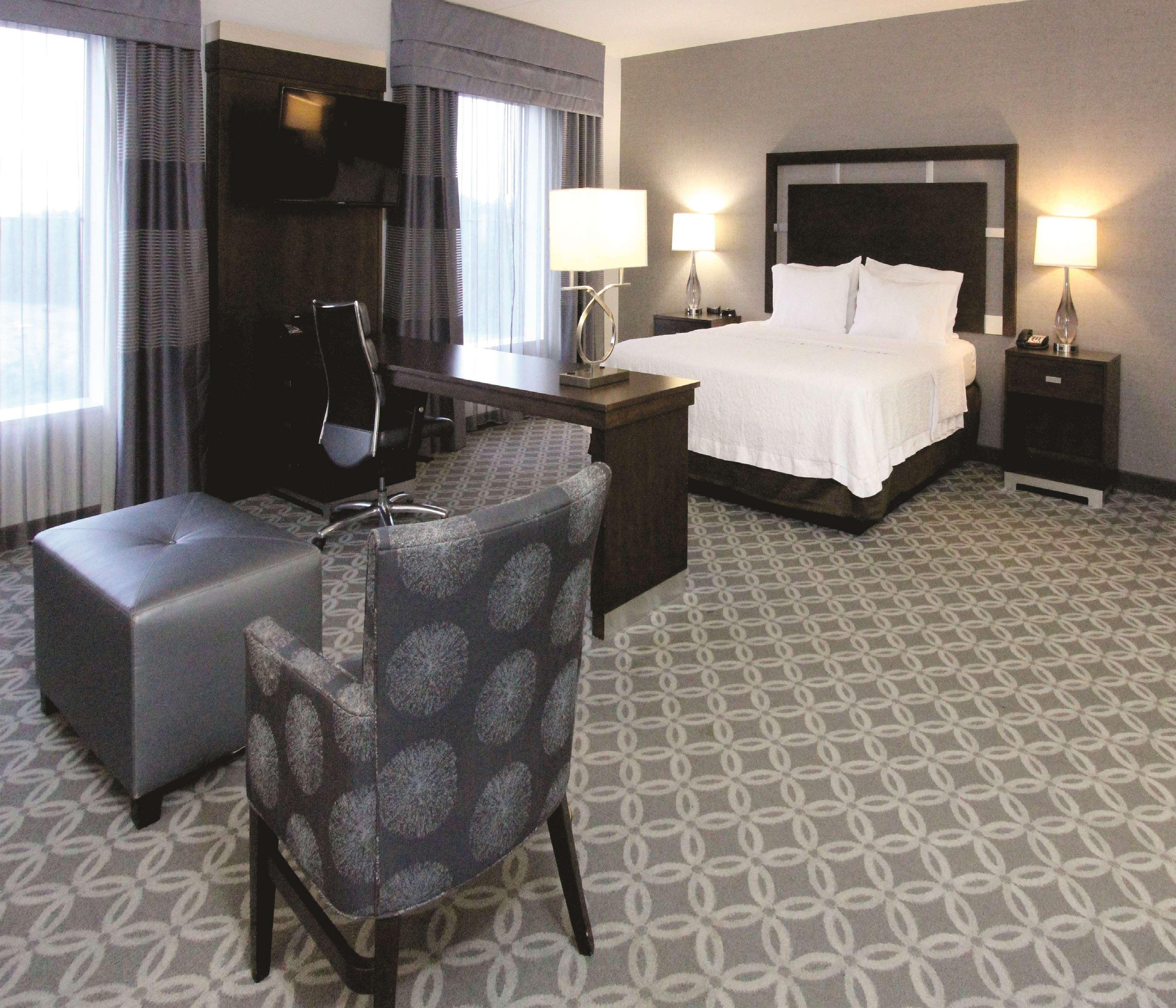 Hampton Inn & Suites Columbia/Southeast-Fort Jackson Екстериор снимка