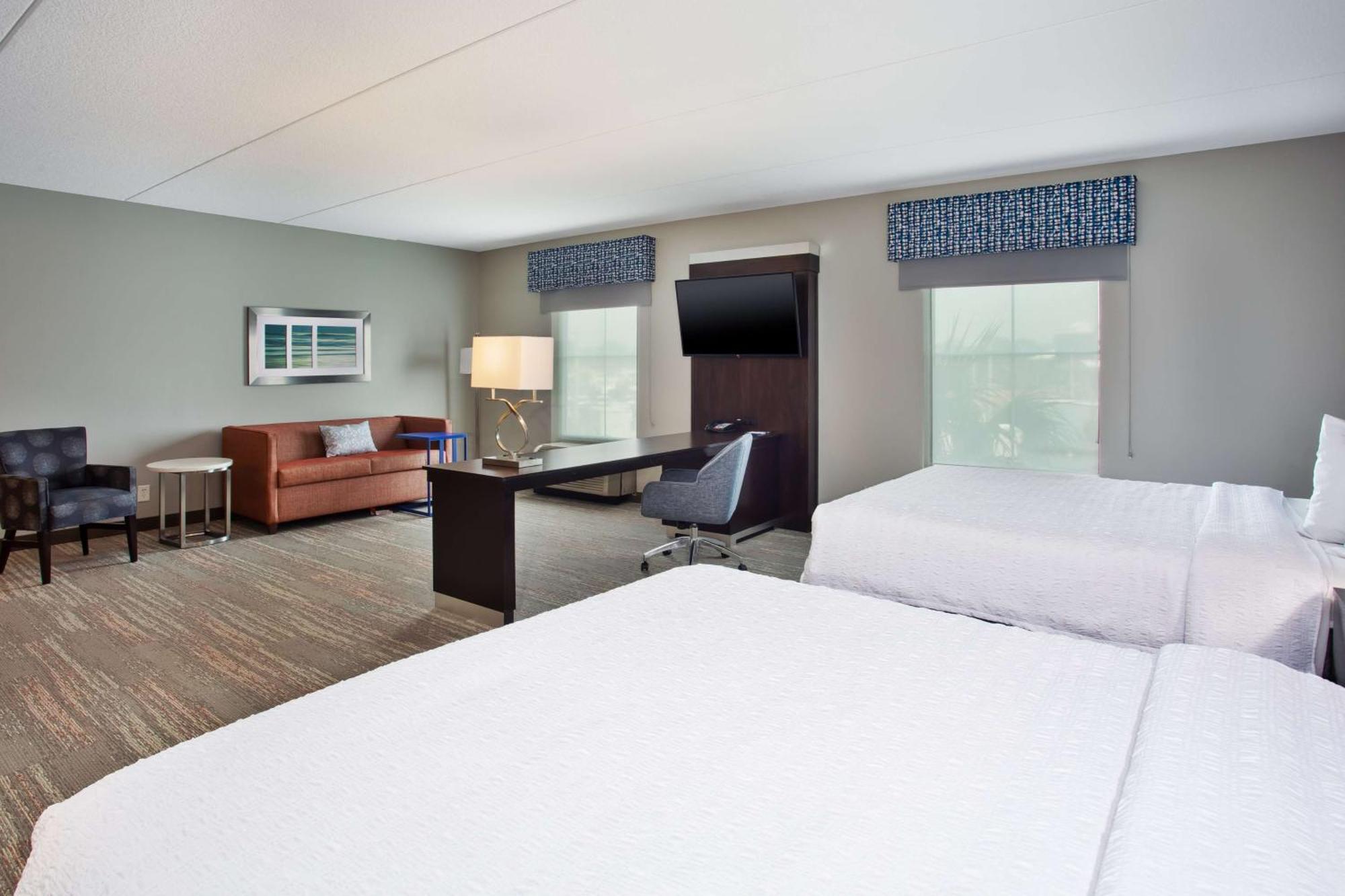 Hampton Inn & Suites Columbia/Southeast-Fort Jackson Екстериор снимка