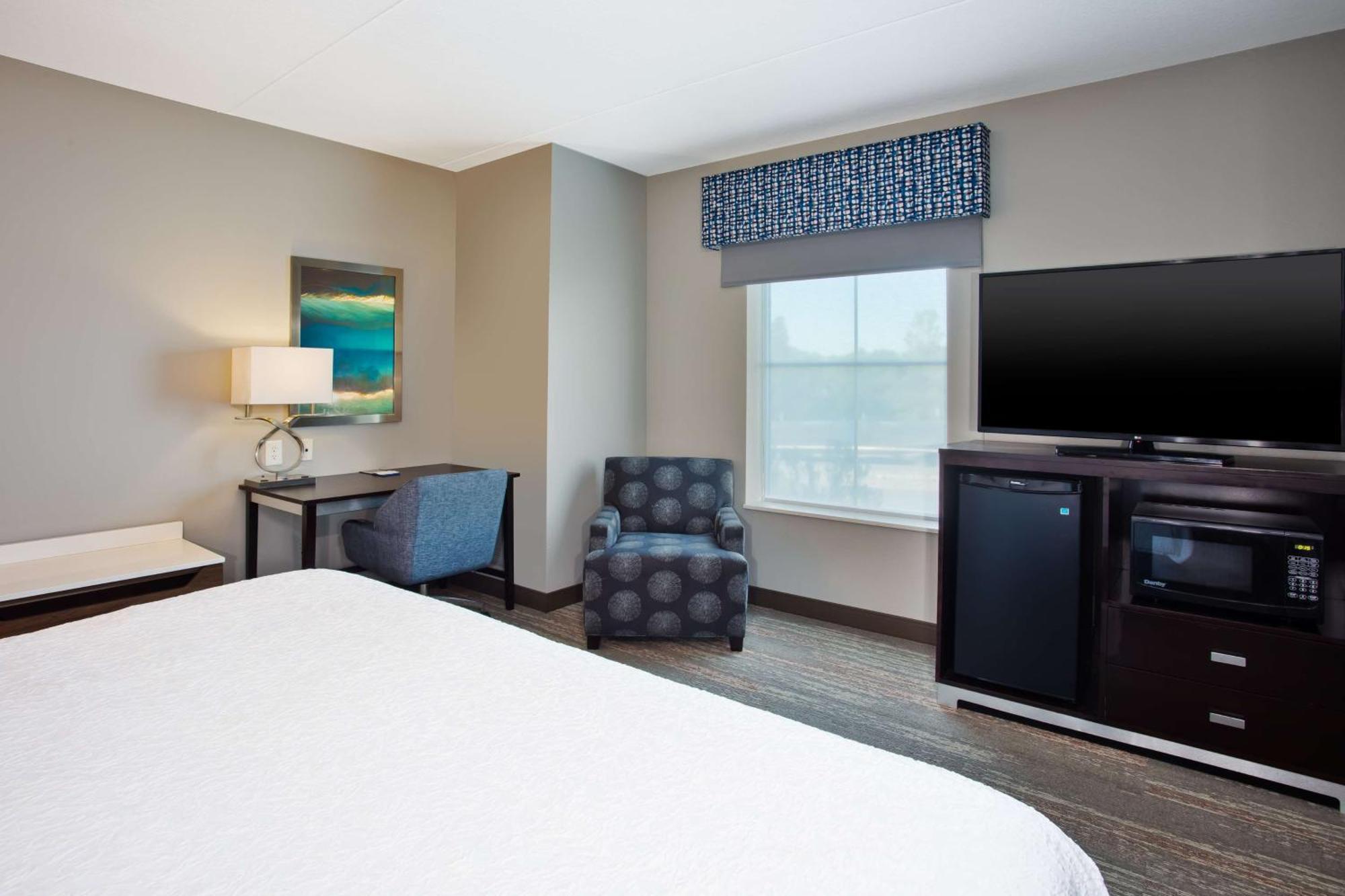 Hampton Inn & Suites Columbia/Southeast-Fort Jackson Екстериор снимка