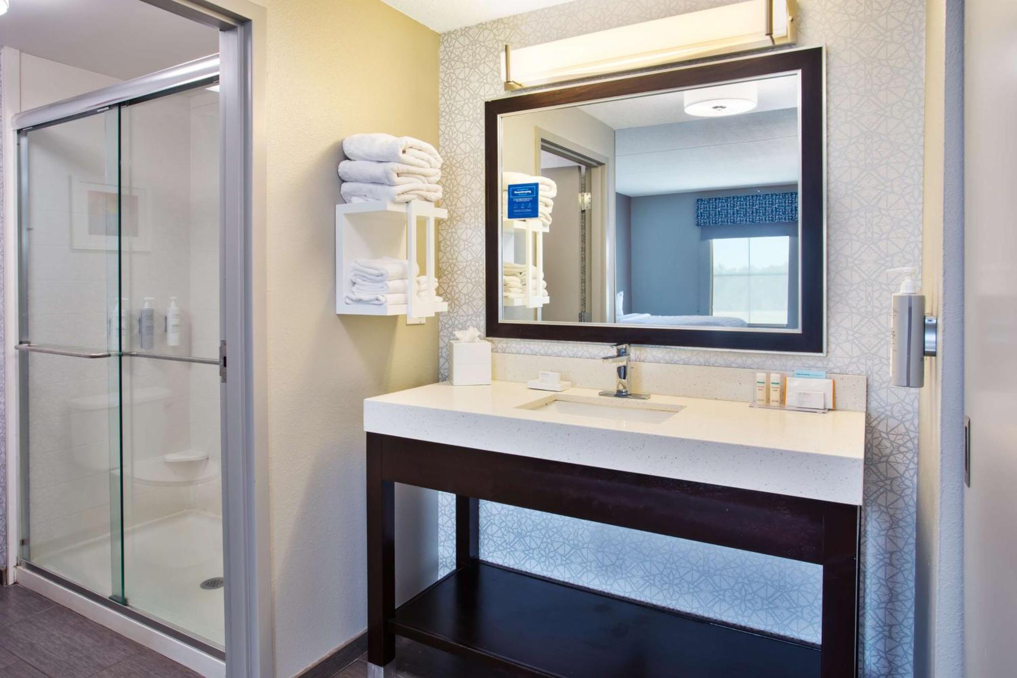Hampton Inn & Suites Columbia/Southeast-Fort Jackson Екстериор снимка