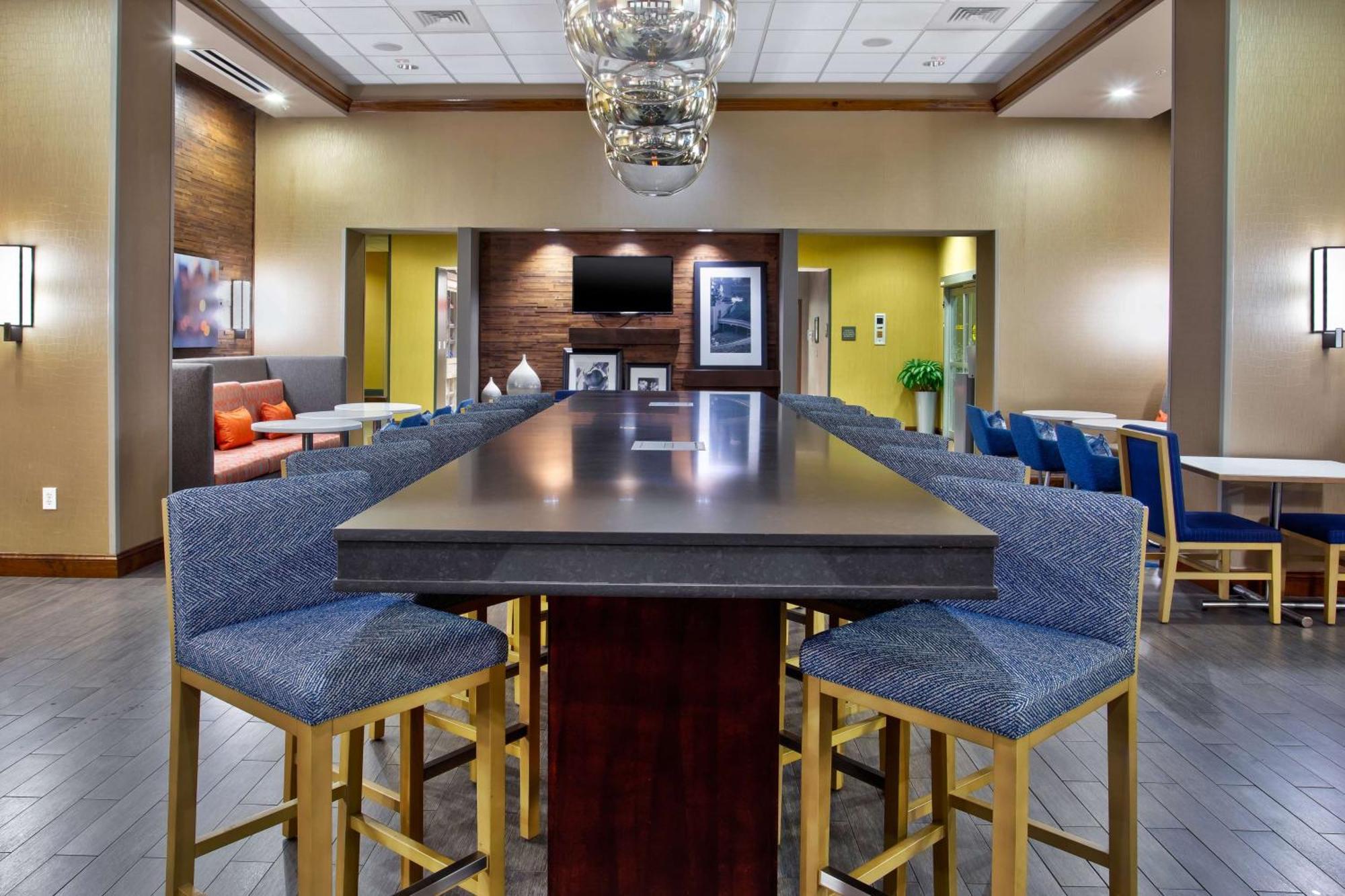 Hampton Inn & Suites Columbia/Southeast-Fort Jackson Екстериор снимка